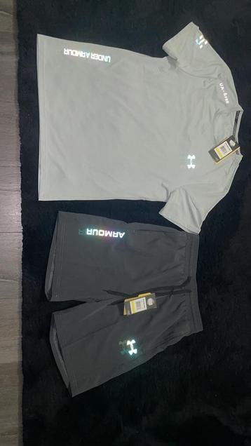 Under armour reflective zomer set beschikbaar voor biedingen