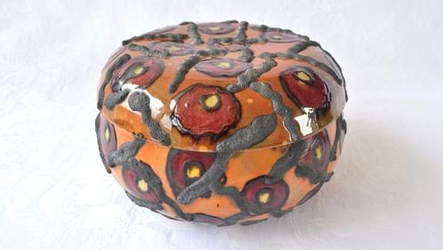 Ronde, oranje, aardewerk Dekseldoos – Sispa Savoie, France, Antiek en Kunst, Antiek | Keramiek en Aardewerk, Ophalen of Verzenden