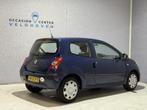 Renault Twingo 1.2 Authentique // AIRCO // APK TOT 19-06-202, Voorwielaandrijving, Gebruikt, Zwart, 4 cilinders