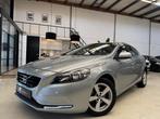 Volvo V40 2.0 T2 Momentum NAP Cruise control Bluetooth Navig, Auto's, Voorwielaandrijving, 65 €/maand, Gebruikt, 4 cilinders