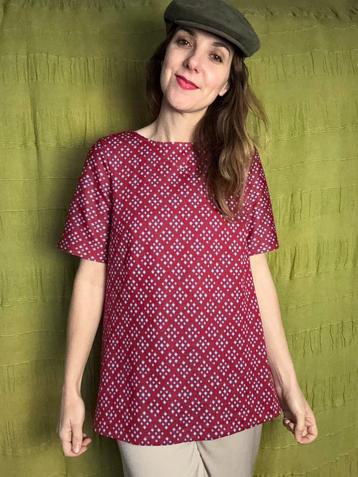 Vintage shirt / top 70s - print - rood - 38/M/medium beschikbaar voor biedingen