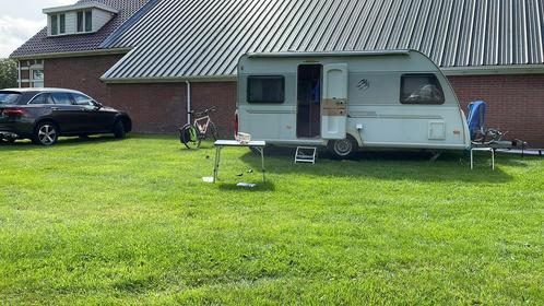 Knaus 450 FU /Rondzit vast bed, Caravans en Kamperen, Caravans, Particulier, tot en met 4, 1000 - 1250 kg, Rondzit, Knaus, Vast bed
