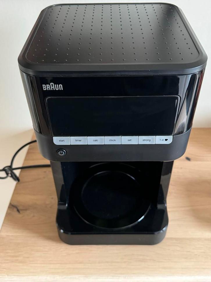 Braun koffiezetapparaat met timerfunctie, Witgoed en Apparatuur, Koffiezetapparaten, Zo goed als nieuw, Gemalen koffie, Koffiemachine