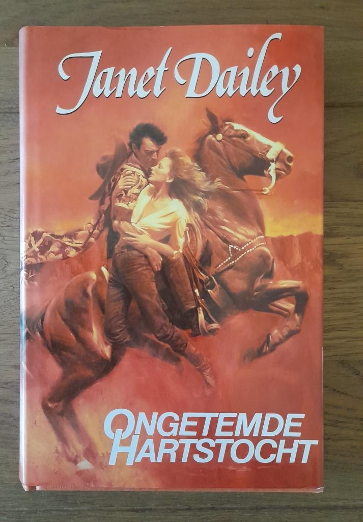Janet Dailey - Ongetemde hartstocht, Boeken, Romans, Gelezen, Ophalen of Verzenden