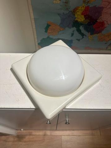 Retro Jaren 70 Plafond/Wandlamp beschikbaar voor biedingen
