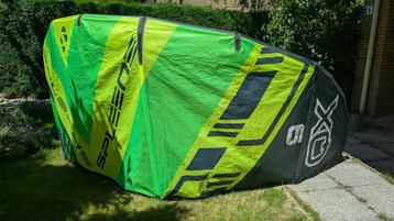 Spleene QX 9 meter kite met bar beschikbaar voor biedingen