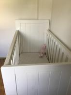 Ledikantje, white wash incl. lattenbodem en matrasje, Kinderen en Baby's, Kinderkamer | Complete kinderkamers, Ophalen of Verzenden