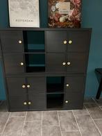 Zwarte Kallax kast met deuren en gouden grepen, Huis en Inrichting, Ophalen, Overige materialen, Gebruikt, 150 tot 200 cm
