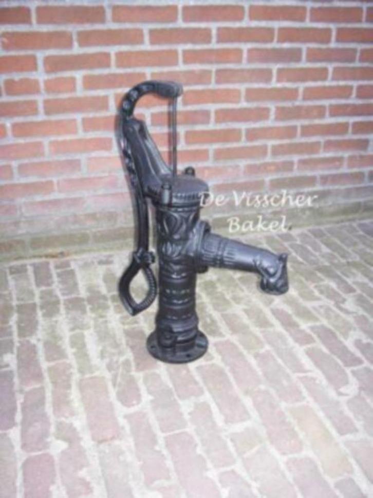 pomp gietijzer zwengelpomp nostalgisch regenton wijnvat kuip, Tuin en Terras, Regentonnen, Nieuw, Hout, 150 liter of meer, Met pomp