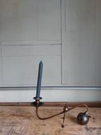 Bijzondere antieke massief bronzen kandelaar, Antiek en Kunst, Antiek | Kandelaars, Ophalen of Verzenden, Koper of Brons