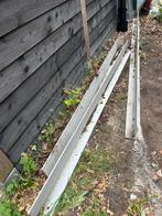 2x Hoeklijn. Met aangelaste strip 100x200, Doe-het-zelf en Verbouw, Ophalen, Zo goed als nieuw, IJzer