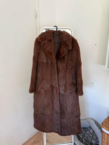 Vintage Genuine Rabbit Fur Coat – Made in Spain beschikbaar voor biedingen
