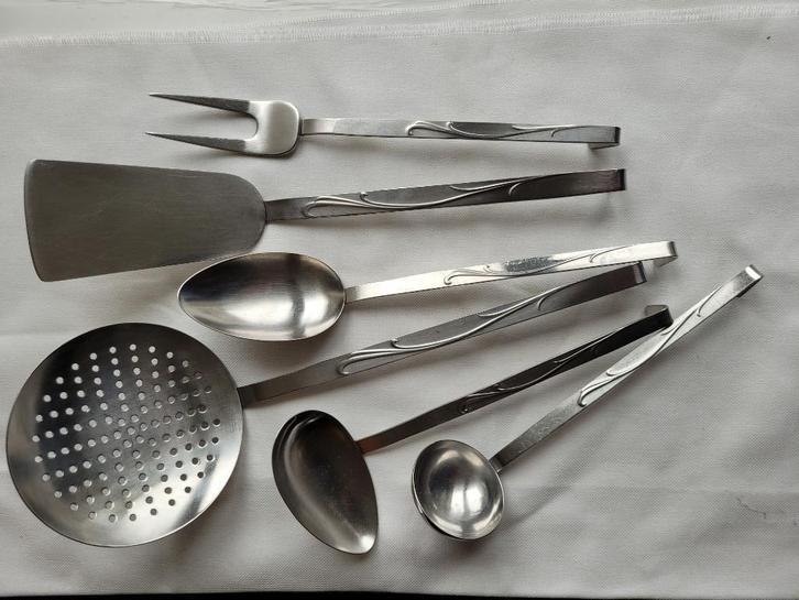 6 delen van het  lepelrek Sola model Paola, Huis en Inrichting, Keuken | Bestek, Zo goed als nieuw, Los bestek, Rvs of Chroom