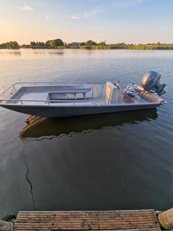 Aluminium platbodem met 60 pk yamaha buitenboordmotor  beschikbaar voor biedingen
