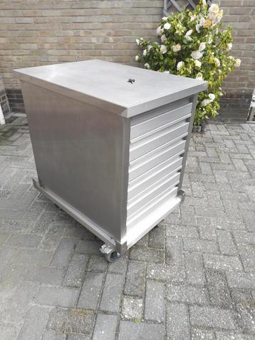 Gereedschapkar 6 ladige RVS horeca/keukenkast toolbox beschikbaar voor biedingen