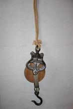 Katrol gietijzer, gebruik of deco., Antiek en Kunst, Ophalen of Verzenden