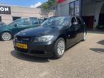 BMW 3-serie Touring 318i Executive nette auto, Achterwielaandrijving, Origineel Nederlands, Stationwagon, Handgeschakeld