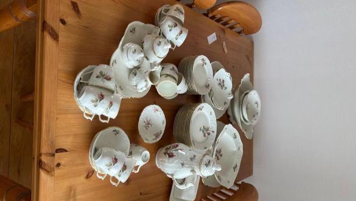 Servies Rosenthal classic rose, Antiek en Kunst, Antiek | Servies compleet, Ophalen