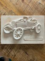 Renault 1902 wanddecoratie gips, Huis en Inrichting, Ophalen