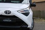 Toyota Aygo 1.0 VVT-i x-fun Airco Bluetooth Nap, 12 maanden, Gebruikt, Euro 6, 4 stoelen