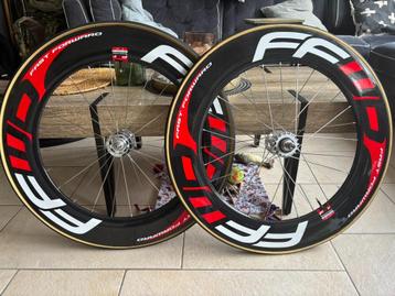FFWD (fast forward) baan/Piste wielen 70mm beschikbaar voor biedingen