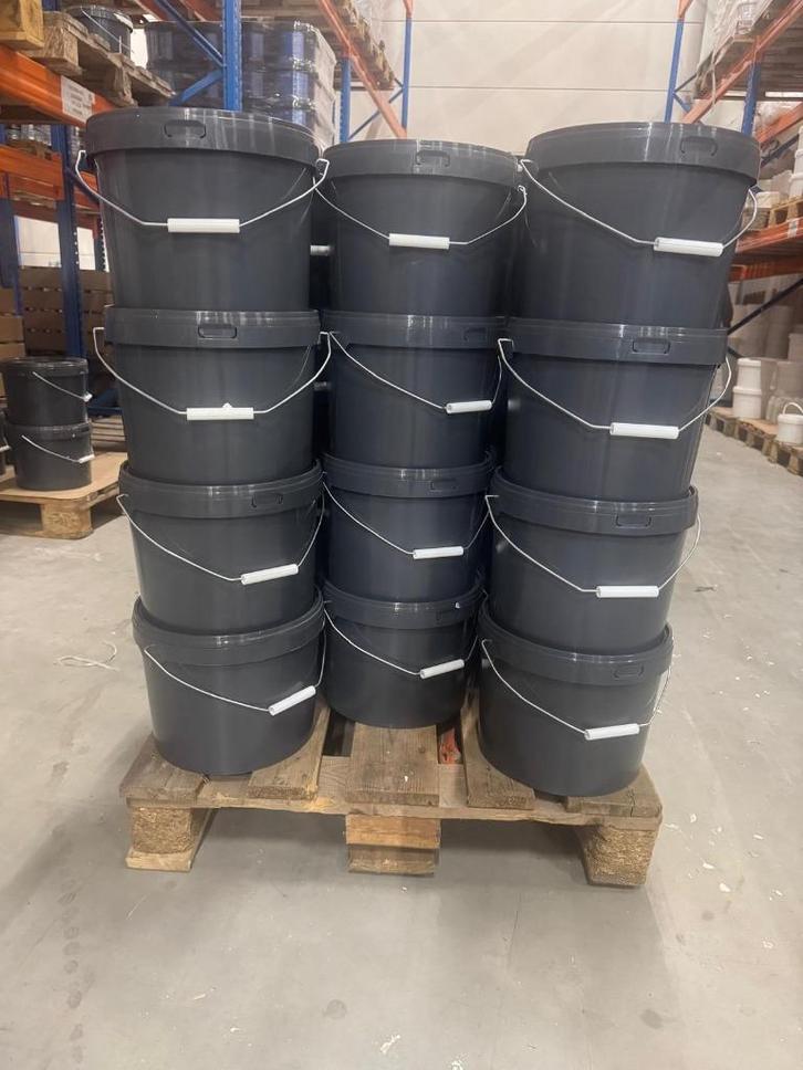 Partij 3000L Muurverf Latex in 3x IBC of 10L emmers, Doe-het-zelf en Verbouw, Verf, Beits en Lak, Nieuw, Verf, 20 liter of meer