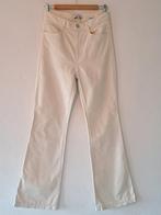 Zgan high waist bootcut jeans off white &other stories 38, Kleding | Dames, Broeken en Pantalons, Lang, Maat 38/40 (M), Ophalen of Verzenden