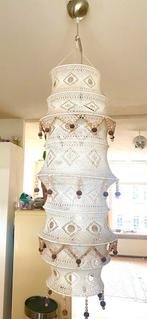 Vintage gehaakte lamp in goede staat, Huis en Inrichting, Lampen | Hanglampen, Stof, Ophalen of Verzenden, Zo goed als nieuw, Vinitage