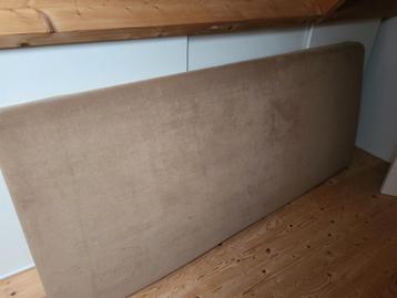 Beige matras 205 x 90 cms beschikbaar voor biedingen