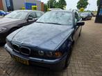LOOPT NIET! BMW E39 530i Touring AUT 2001 M54B30, Auto's, BMW, 2000 kg, 231 pk, Stationwagon, Grijs