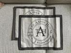 Te koop: 2 stoffen placemats Rivièra Maison, The Aspen House, Ophalen of Verzenden, Nieuw, Bruin, Placemat