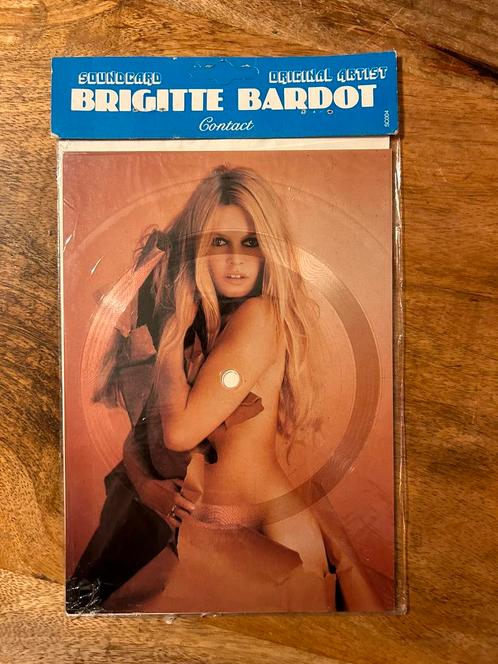 Zeldzame flexi disc sound card Brigitte Bardot ' Contact', Verzamelen, Muziek, Artiesten en Beroemdheden, Zo goed als nieuw, Cd of Plaat