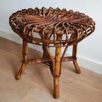 Vintage kruk rattan ottoman hocker bamboe poef rotan krukje, Huis en Inrichting, Ophalen of Verzenden, Gebruikt, Hout