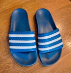 Adidas slippers maat 7, Kleding | Heren, Badmode en Zwemkleding, Ophalen of Verzenden