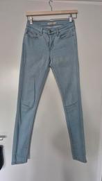 Levi's dames jeans, Blauw, W30 - W32 (confectie 38/40), Ophalen of Verzenden, Zo goed als nieuw