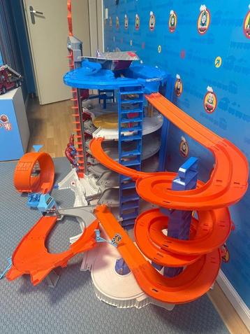 3 Hot Wheels-sets voor ultieme race- en stuntactie! beschikbaar voor biedingen