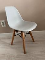 Kinder Eames DSW junior stoel kleur lichtgrijs, Kinderen en Baby's, Kinderkamer | Tafels en Stoelen, Ophalen, Gebruikt, Stoel(en)