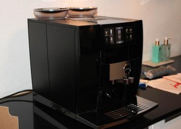 Jura Giga 10 Diamond Black – Luxe Volautomaat in Topstaat! beschikbaar voor biedingen