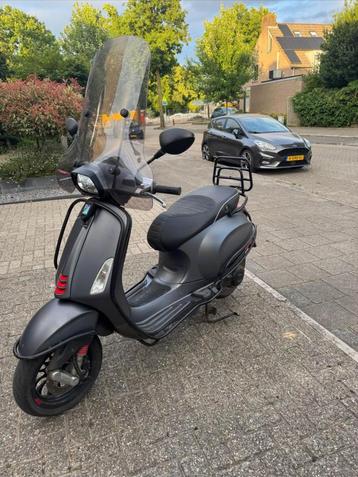 Vespa Snorscooter Sprint 50 beschikbaar voor biedingen