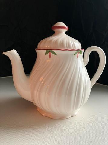 Dehua China Blanche-Blanc de Chine Theepot - Spiraal Reliëf beschikbaar voor biedingen