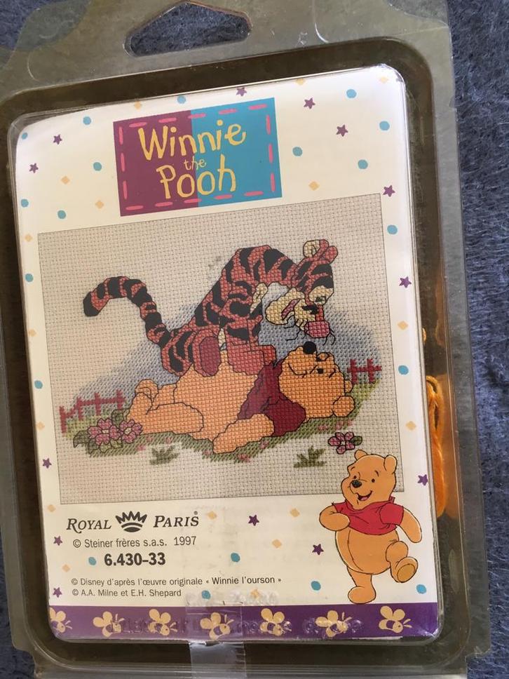 Borduursetje Winnie the Pooh/gemerkt., Verzamelen, Disney, Gebruikt, Overige typen, Winnie de Poeh of vrienden