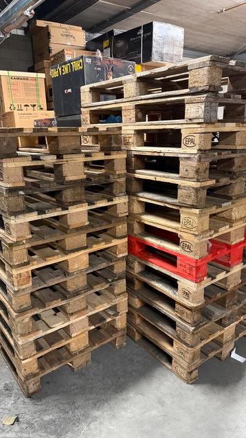 24 Europallets - Gebruikt beschikbaar voor biedingen