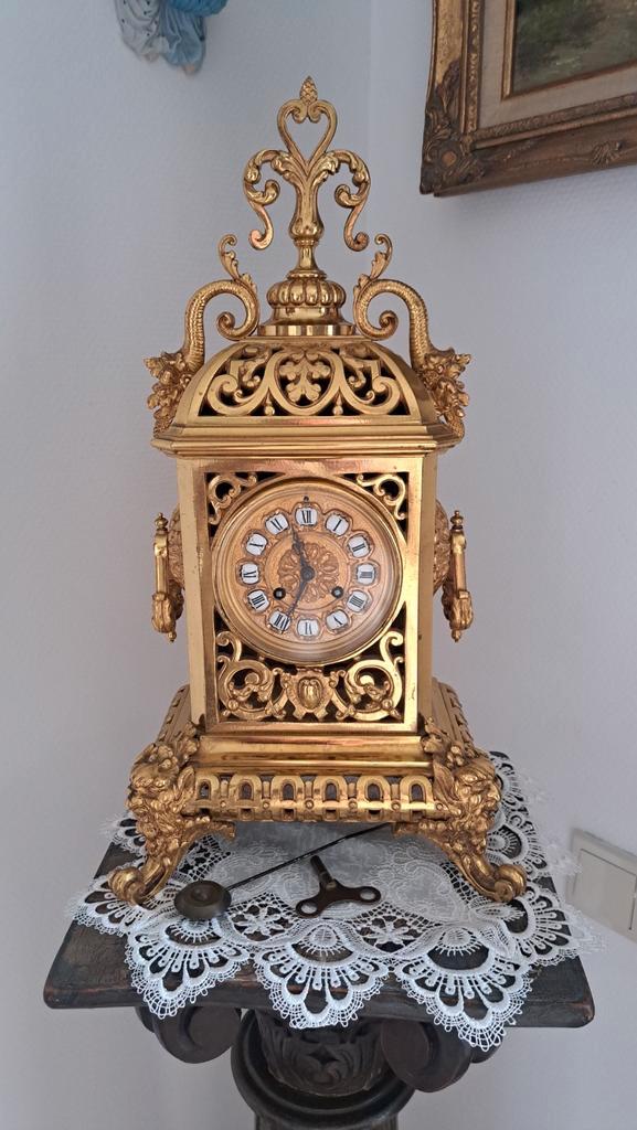 Antieke vergulde pendule, Antiek en Kunst, Antiek | Klokken, Ophalen of Verzenden