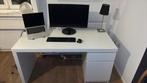 Ikea Malm Bureau/Desk, White, 140x65 cm Great Condition!, Ophalen, Zo goed als nieuw, Bureau