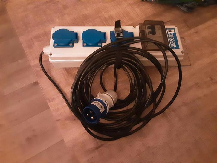 Crusader Products Verdeelblok, Caravans en Kamperen, Kampeeraccessoires, Ophalen