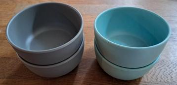 Kunststof kommetjes  beschikbaar voor biedingen