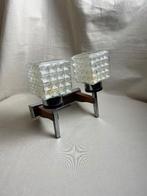 Vintage wandlampje jaren 60 met 2 glazen kelkjes, Ophalen of Verzenden, Gebruikt, Glas, Jaren 60