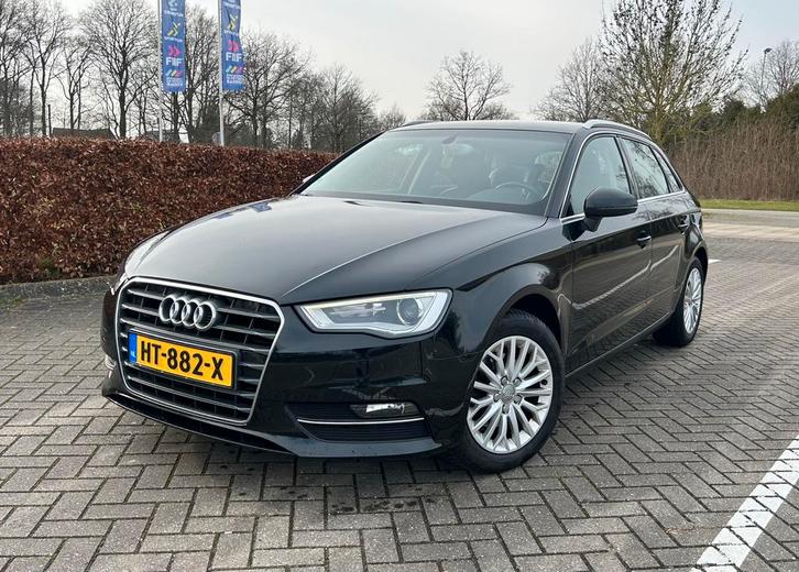 Audi A3 1.6 TDI 81KW Sportback 2014 attraction Pro Line plus, Auto's, Audi, Particulier, A3, ABS, Airbags, Airconditioning, Alarm