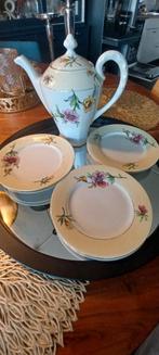 Sierlijke theepot + 6 gebaksbordjes van Koenigszelt Germany., Ophalen of Verzenden, Zo goed als nieuw, Overige typen