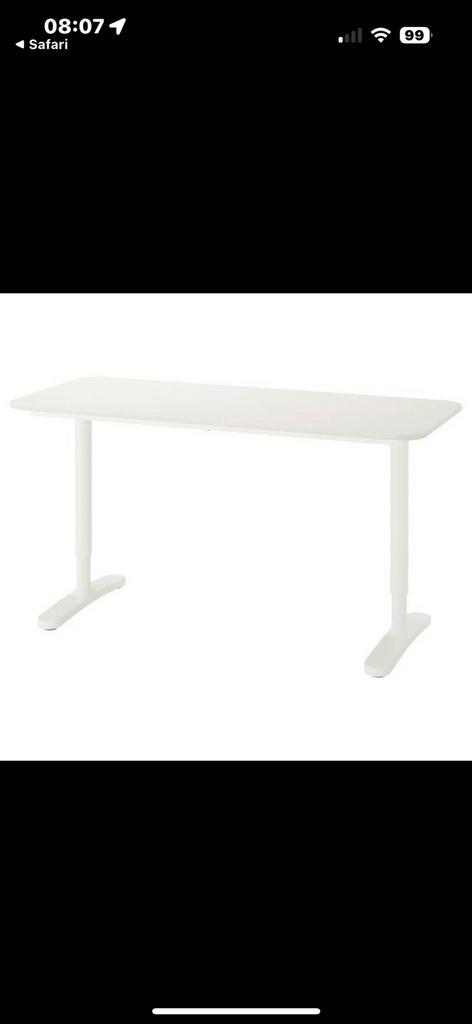 Ikea bureau Bekant 140x60, Huis en Inrichting, Bureaus, Gebruikt, Ophalen